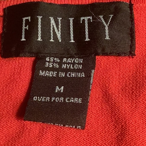 FINITY Red Long Sleeve Top SIZE M - Picture 6 of 7